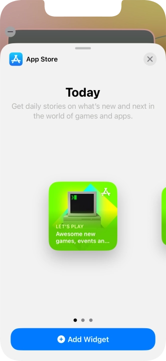 Slide your finger right or left on the screen to select the required widget size.