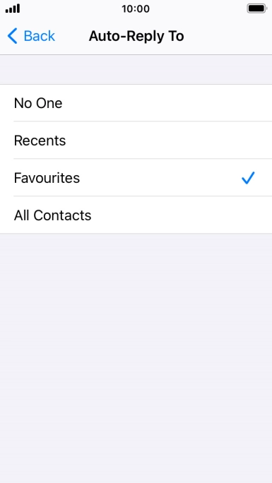 Press the required setting to select which contacts should automatically be notified that Do Not Disturb While Driving is turned on.