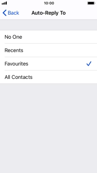 Press the required setting to select which contacts should automatically be notified that Do Not Disturb While Driving is turned on.