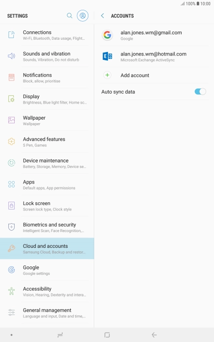 If this screen is displayed, you email account has been recognised and set up automatically. Follow the instructions on the screen to key in more information and finish setting up your tablet.