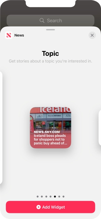 Slide your finger right or left on the screen to select the required widget size.