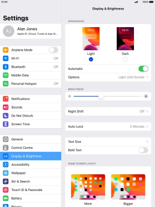 If you turn on the function, press Options and follow the instructions on the screen to select the required period of time for Dark Mode.