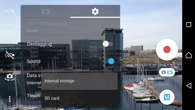 Press Internal storage to save your video clips in the phone memory.