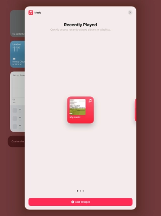 Slide your finger right or left on the screen to select the required widget size.