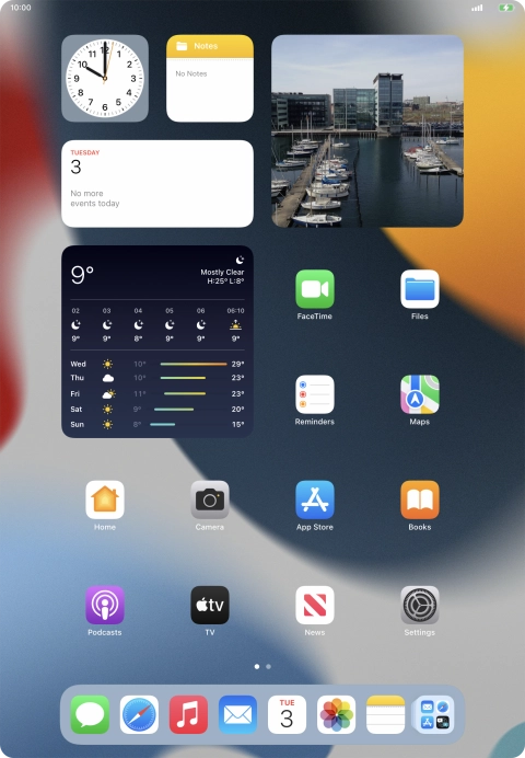When the battery charging icon is displayed, the battery is charging.