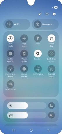 Press the Wi-Fi calling icon to turn the function on or off.
