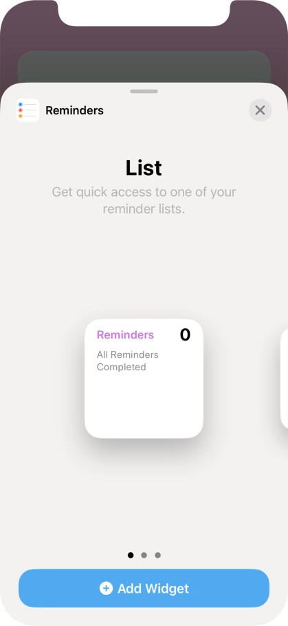 Slide your finger right or left on the screen to select the required widget size.