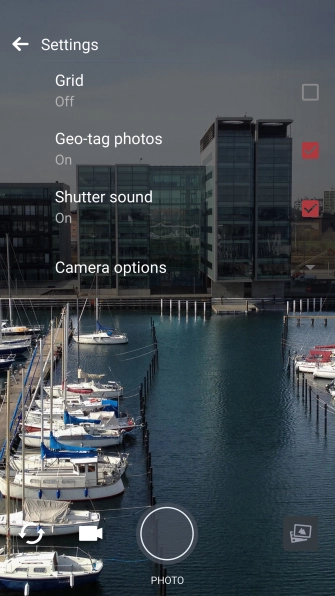 Press Geo-tag photos to turn the function on or off.