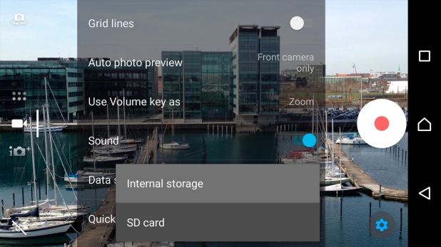 Press Internal storage to save your video clips in the phone memory.