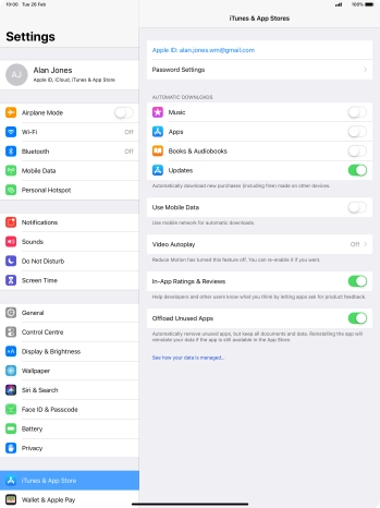 Press the indicator next to the required content type to turn the function on or off.
