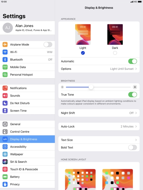 If you turn on the function, press Options and follow the instructions on the screen to select the required period of time for Dark Mode.