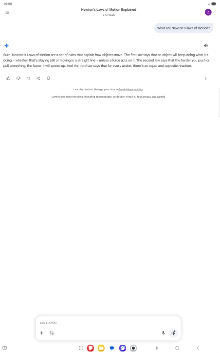 Transcription of the conversation with Gemini Live is now displayed.