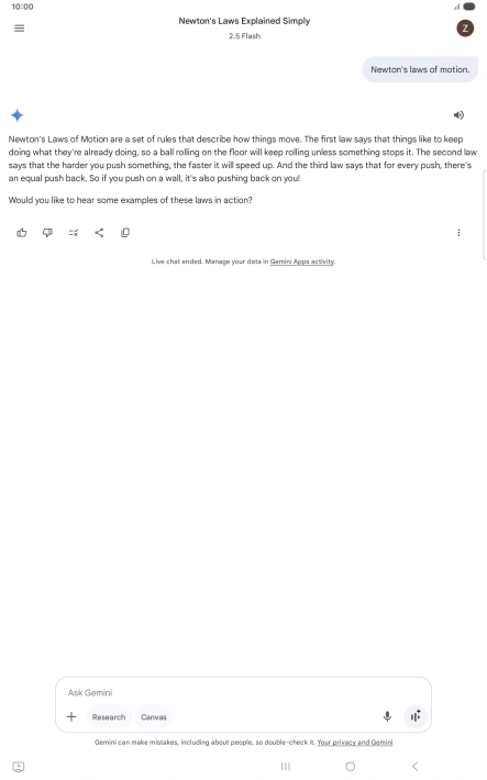 Transcription of the conversation with Gemini Live is now displayed.