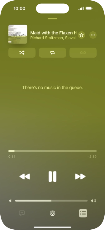 Press the shuffle icon to turn the function on or off.