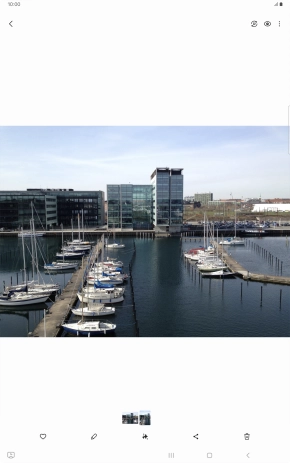 Go to the required picture. Go to the required picture.