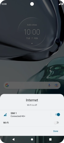 Press the SIM indicator to turn the function on or off.