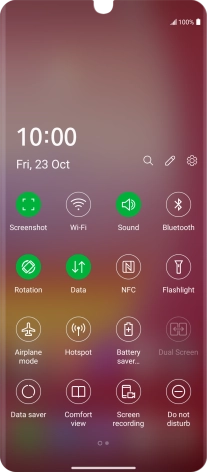 Press the sound mode icon the necessary number of times to turn silent mode on or off.