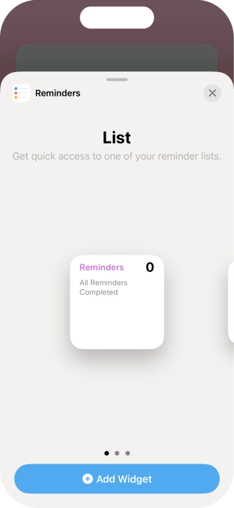 Slide your finger right or left on the screen to select the required widget size.