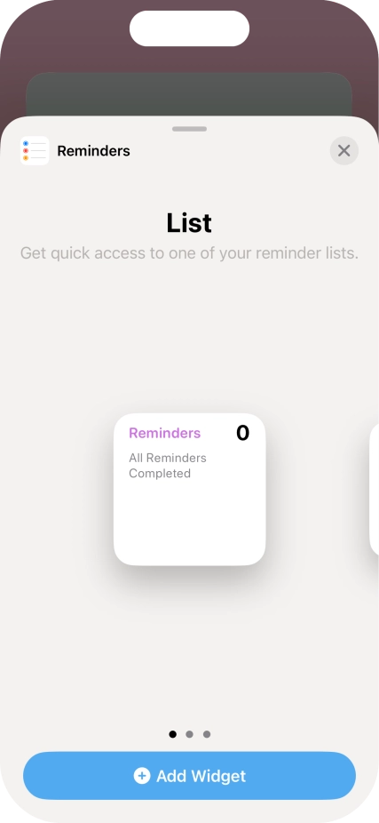 Slide your finger right or left on the screen to select the required widget size.