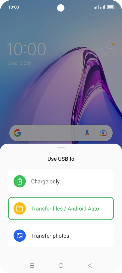 Press Transfer files / Android Auto.