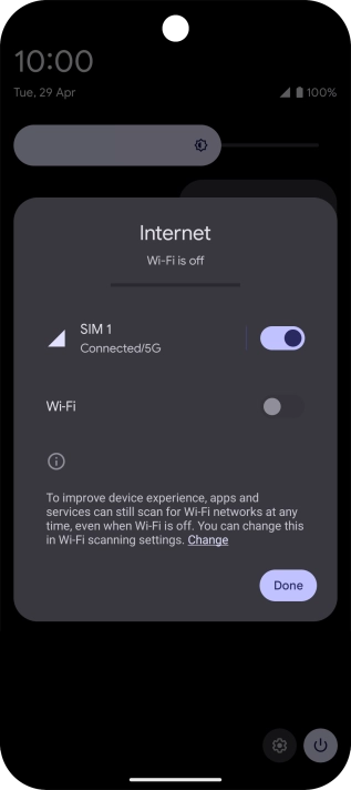 Press the indicator next to the mobile data icon to turn the function on or off.