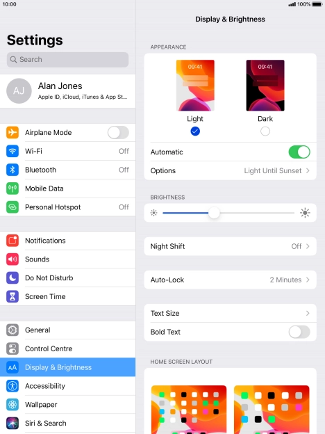 If you turn on the function, press Options and follow the instructions on the screen to select the required period of time for Dark Mode.