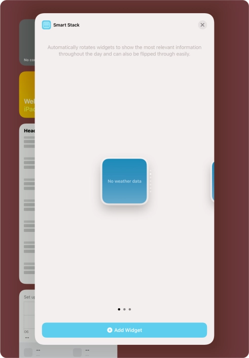 Slide your finger right or left on the screen to select the required widget size.