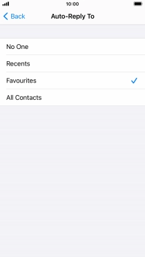 Press the required setting to select which contacts should automatically be notified that Do Not Disturb While Driving is turned on.