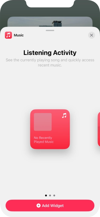 Slide your finger right or left on the screen to select the required widget size.