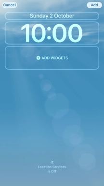 To customise the way the lock screen date is displayed, press the date widget and follow the instructions on the screen to select the required widget display mode.