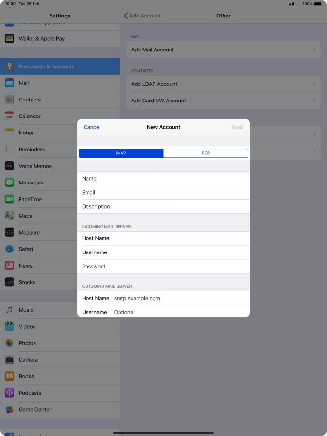 Press Host Name and key in the name or IP address of your email provider's outgoing server. Please note that if you can't send email messages when using your email provider's outgoing server, key in smtp.vodafone.net.au (Vodafone's outgoing server).