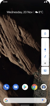 Press the sound mode icon the necessary number of times to turn silent mode on or off.