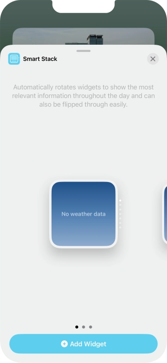 Slide your finger right or left on the screen to select the required widget size.