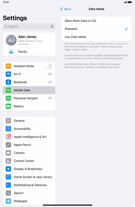 Press the required setting to turn the function on or off. Press the required setting to turn the function on or off.