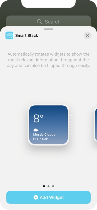 Slide your finger right or left on the screen to select the required widget size.