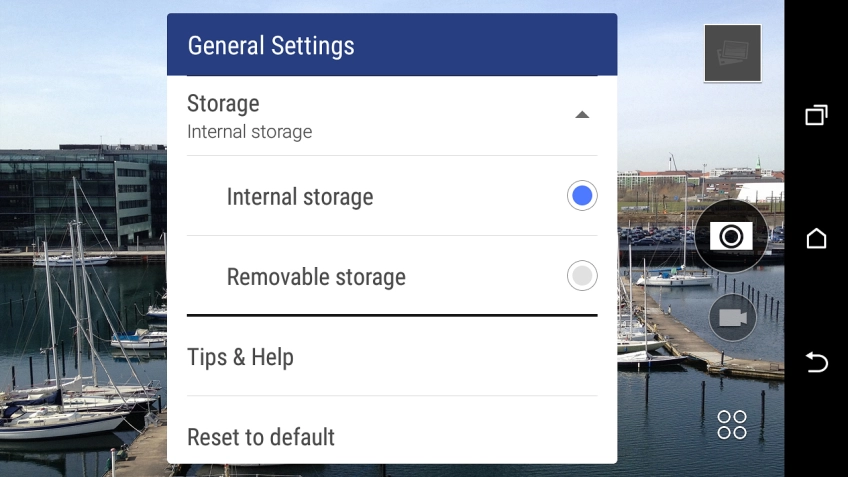 Press Internal storage to save your pictures in the phone memory.