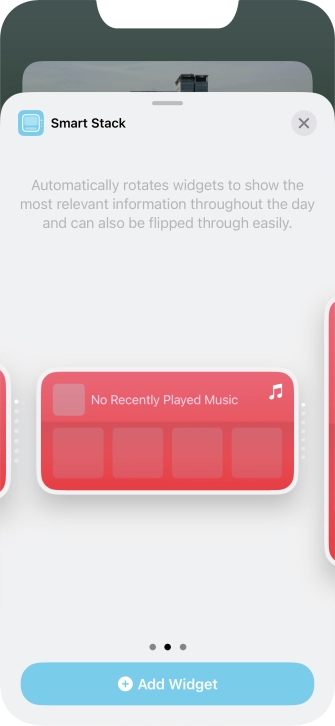 Slide your finger right or left on the screen to select the required widget size.