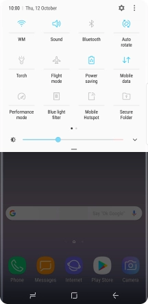 Press Mobile data to turn the function on or off.