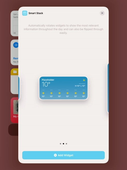 Slide your finger right or left on the screen to select the required widget size.