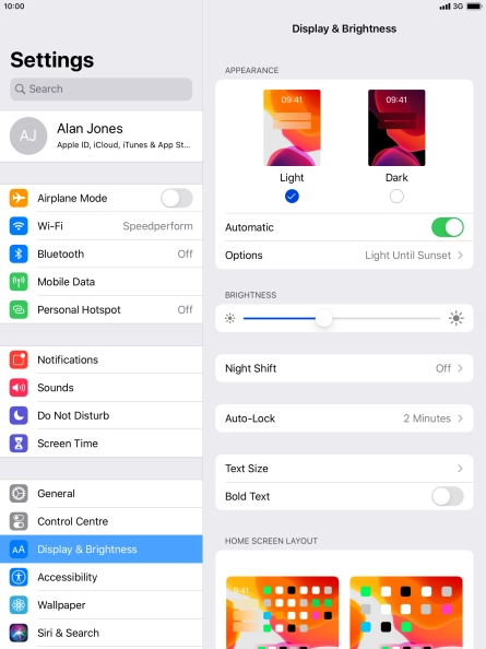 If you turn on the function, press Options and follow the instructions on the screen to select the required period of time for Dark Mode.
