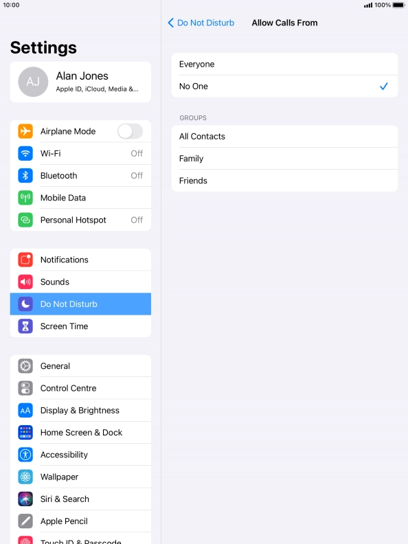 Press the required setting to select which contacts can call you even though Do Not Disturb is turned on.