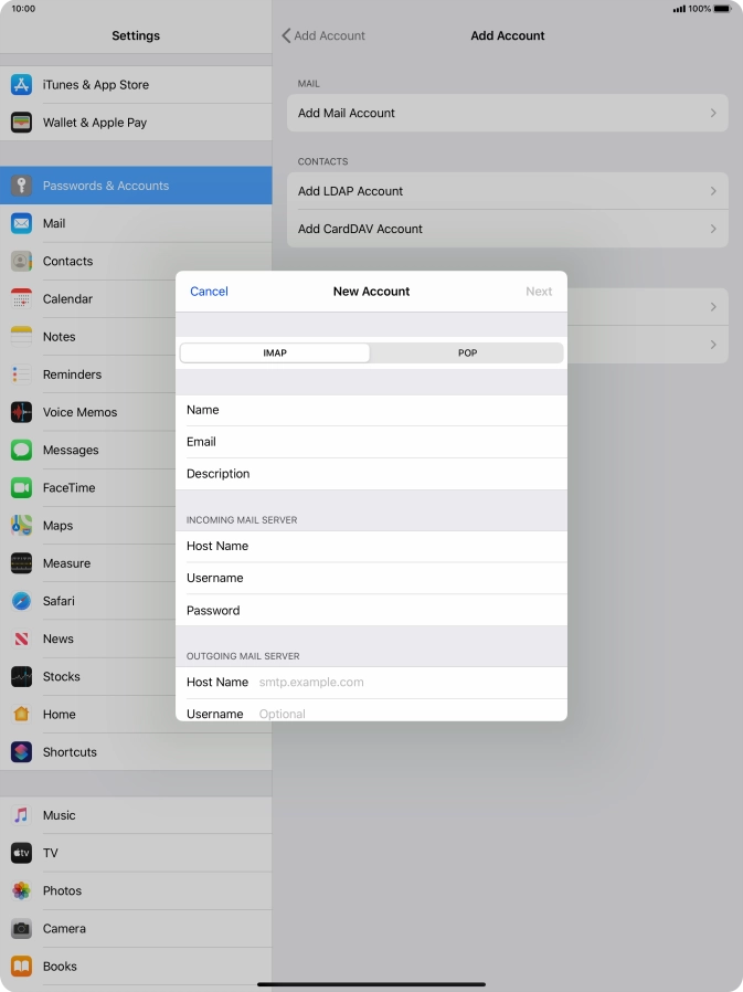 Press Host Name and key in the name of your email provider's outgoing server. Please note that if you can't send email messages when using your email provider's outgoing server, key in smtp.vodafone.net.au (Vodafone's outgoing server).