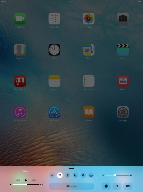 Press the silent mode icon to turn the function on or off. Press the silent mode icon to turn the function on or off.