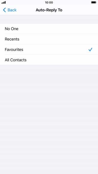 Press the required setting to select which contacts should automatically be notified that Do Not Disturb While Driving is turned on.