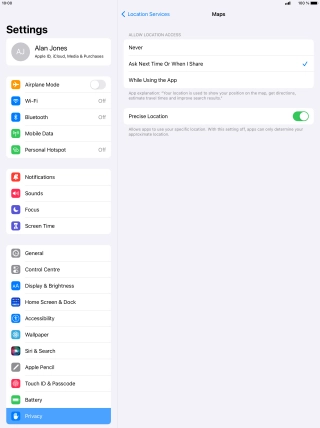 Press the required setting to turn the function on or off. Press the required setting to turn the function on or off.