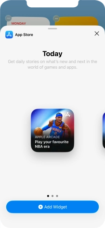 Slide your finger right or left on the screen to select the required widget size.