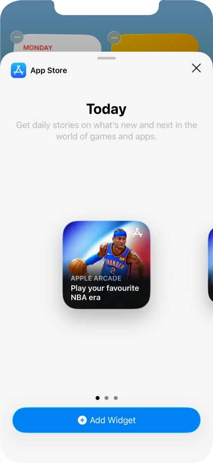 Slide your finger right or left on the screen to select the required widget size.