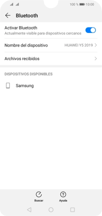 Pulsa el dispositivo Bluetooth deseado y sigue las indicaciones de la pantalla para vincular el dispositivo al teléfono.