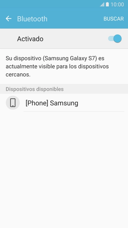 Pulsa el dispositivo Bluetooth deseado y sigue las indicaciones de la pantalla para vincular el dispositivo al teléfono.