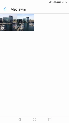 Pulsa la fotografía o el videoclip deseados.